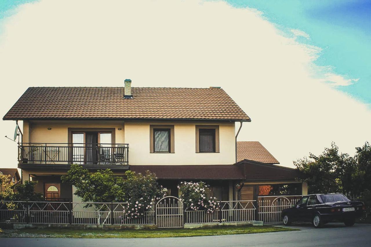 Duplex House Apartment Bijeljina Luaran gambar